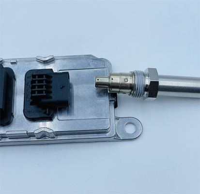 कमिंस OEM 5462436 A059B031 के लिए 24V नाइट्रोजन ऑक्साइड नोक्स सेंसर