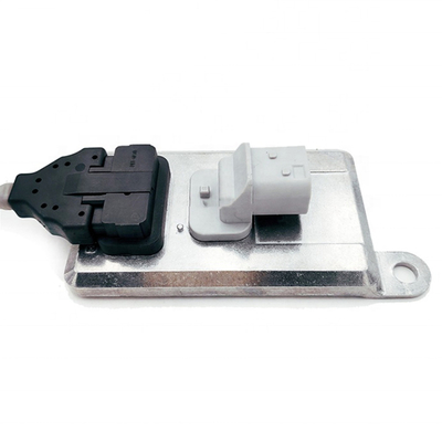 नाइट्रोजन ऑक्साइड NOx सेंसर के लिए यूरो ट्रक TGX OEM 51154080019 5WK96790B